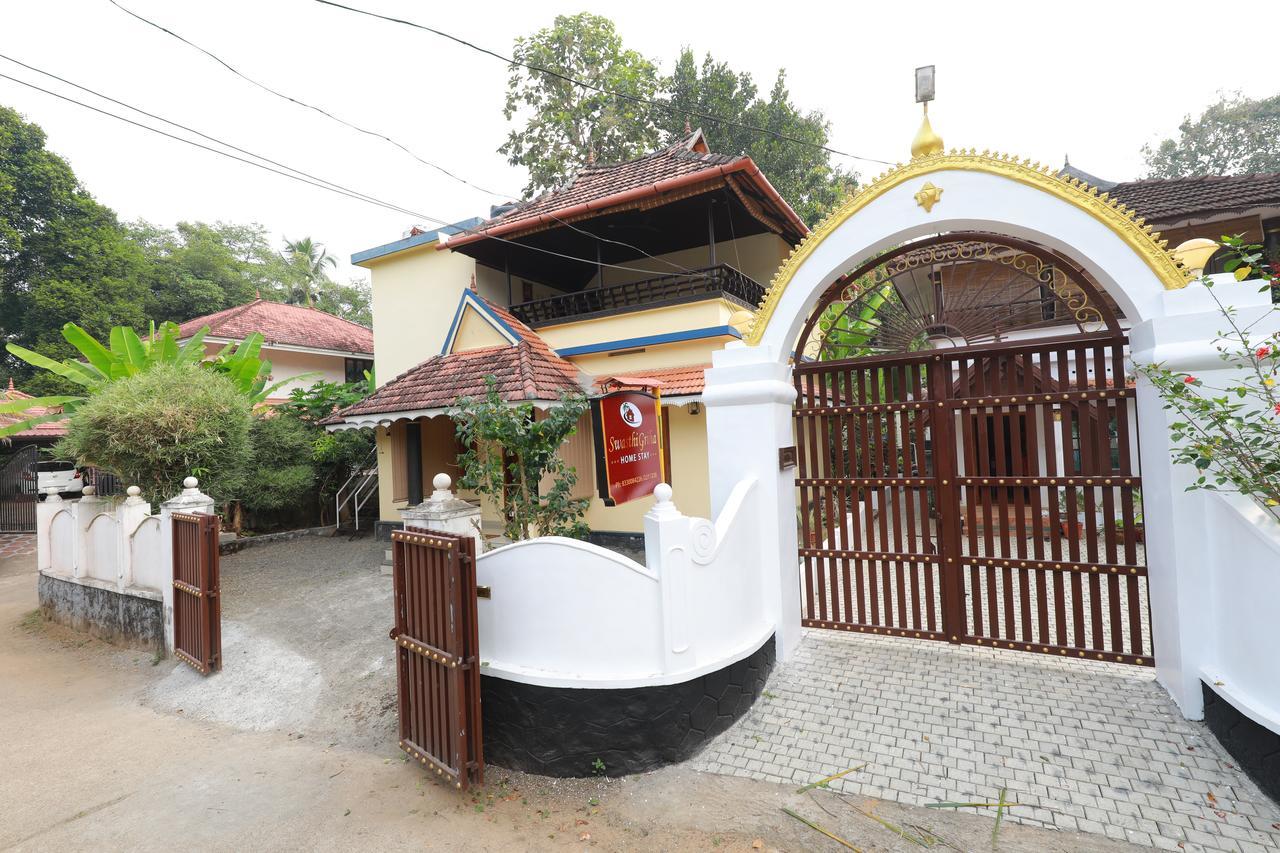 Villa Swasthi Griha Aranmula Exterior foto